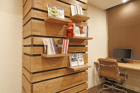 THE HUB 大阪江坂 サブ画像4