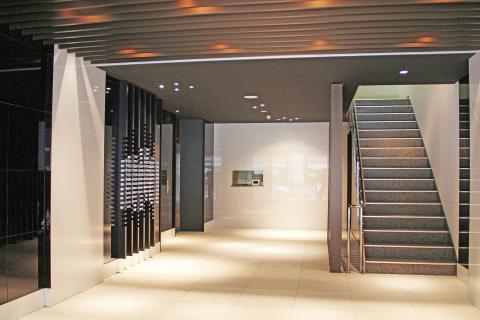 THE HUB 大阪江坂 サブ画像8