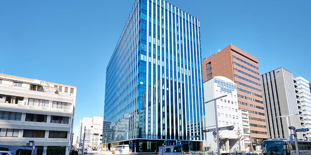 名古屋のレンタルオフィス「リージャス名古屋伏見Kフロンティア」のビル外観