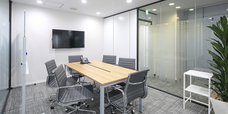 神田のレンタルオフィス「リージャス神田」_会議室