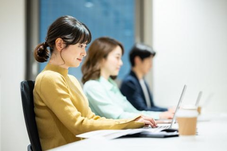 江坂のレンタルオフィス「THE HUB 江坂南」