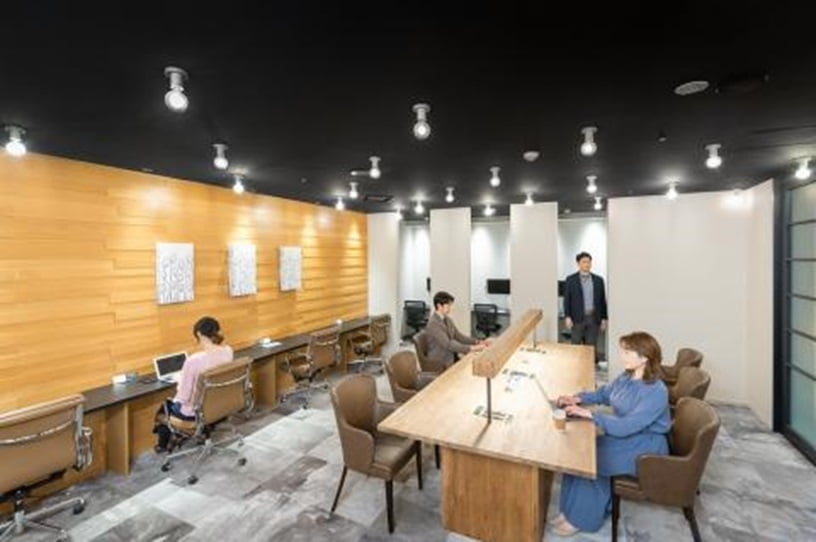 大阪のコワーキングスペース「THE HUB 大阪本町」