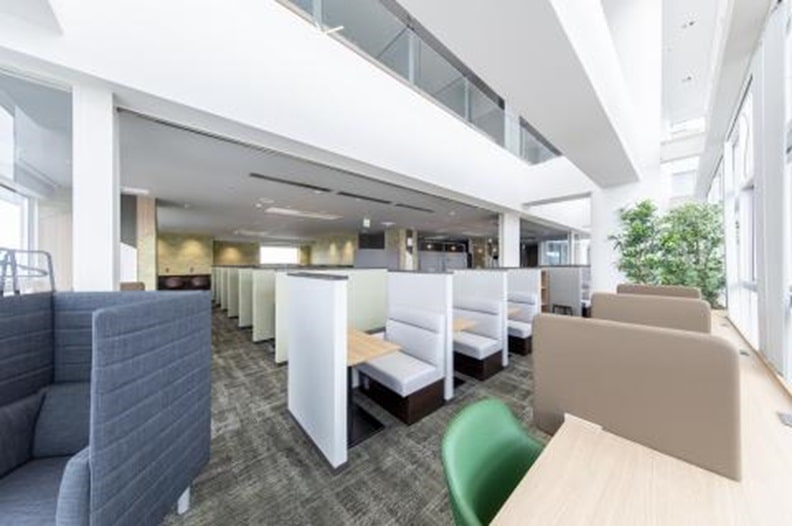京都のコワーキングスペース「BIZcomfort三条木屋町」