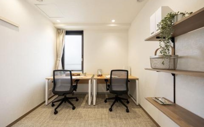 赤坂見附のレンタルオフィス「BIZcomfort平河町」
